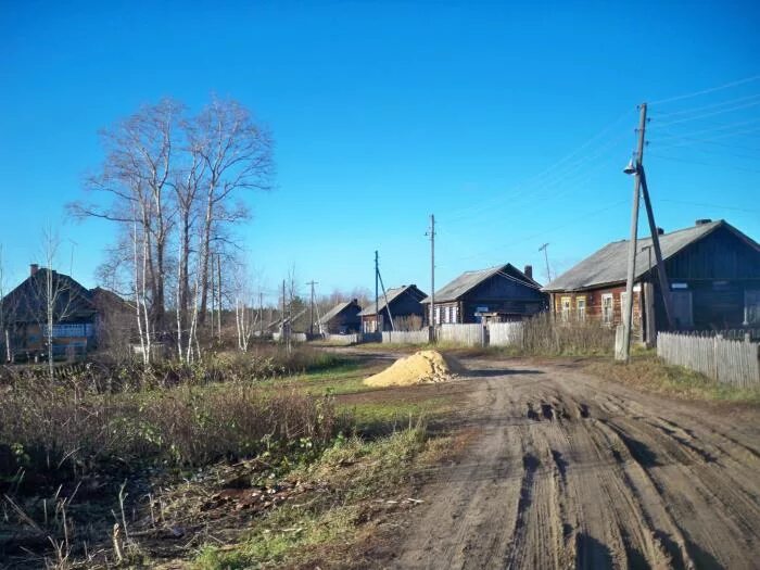 Село ежиха кировская область. Погода в ежихе. Станция ежиха кировская. Поселок шерстки. Станция ежиха кировская область.