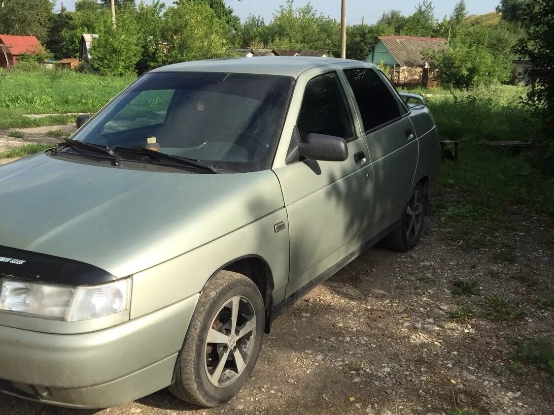 Ваз 2110 серебристый 2002. Ваз 2110 цвет лайм. Ваз 2110 серебристая 2002 год. Ваз 2110 мираж 280. Ваз 21099 желто-зеленый.