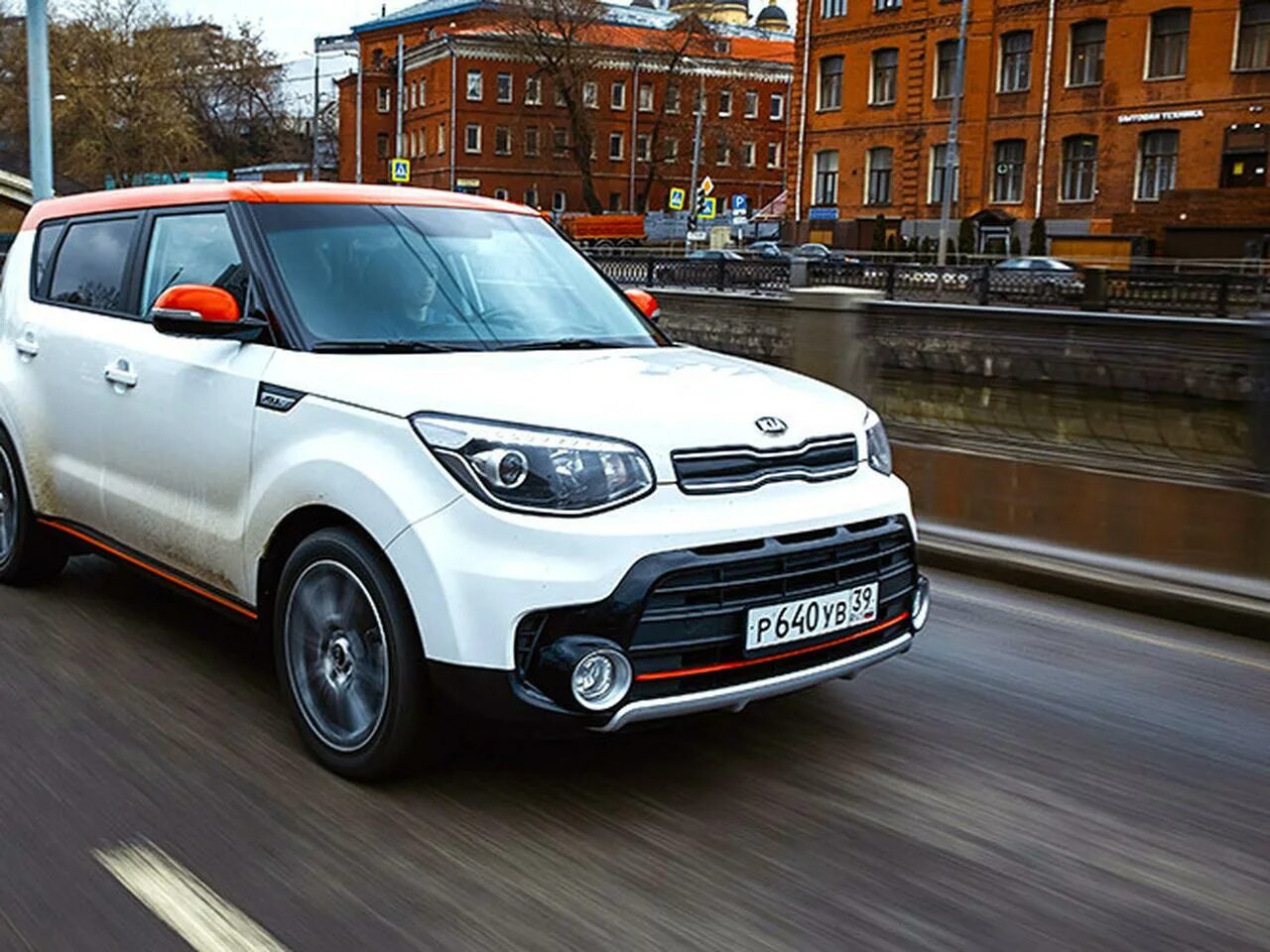 Ли 200 автомобиль. Kia Soul gt. Киа соул с дугами туртлк. Киа соул 2022 с прицепом сталкер. Люсес соулес.