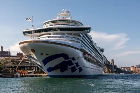 Sydney (AU), Overseas Passenger Terminal, Ruby Princess -- 2019 -- 2136.jpg...