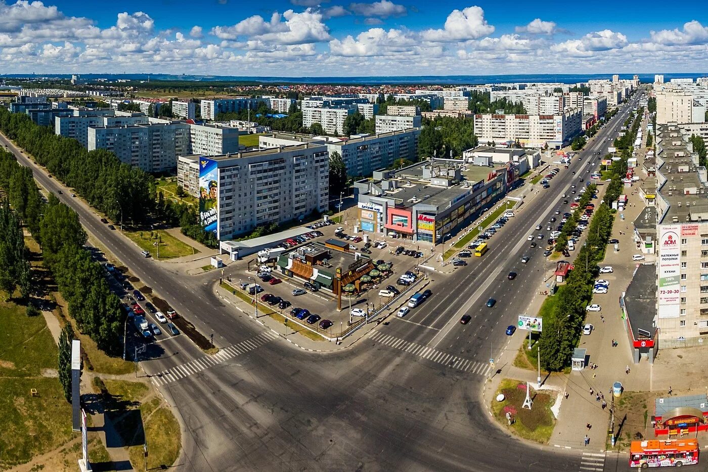 Ульяновск, заволжский район, микрорайон новый город. Сколько в новом городе. Сколько в новом городе. Заволжский район города ульяновска. Микрорайон центральный ульяновск.