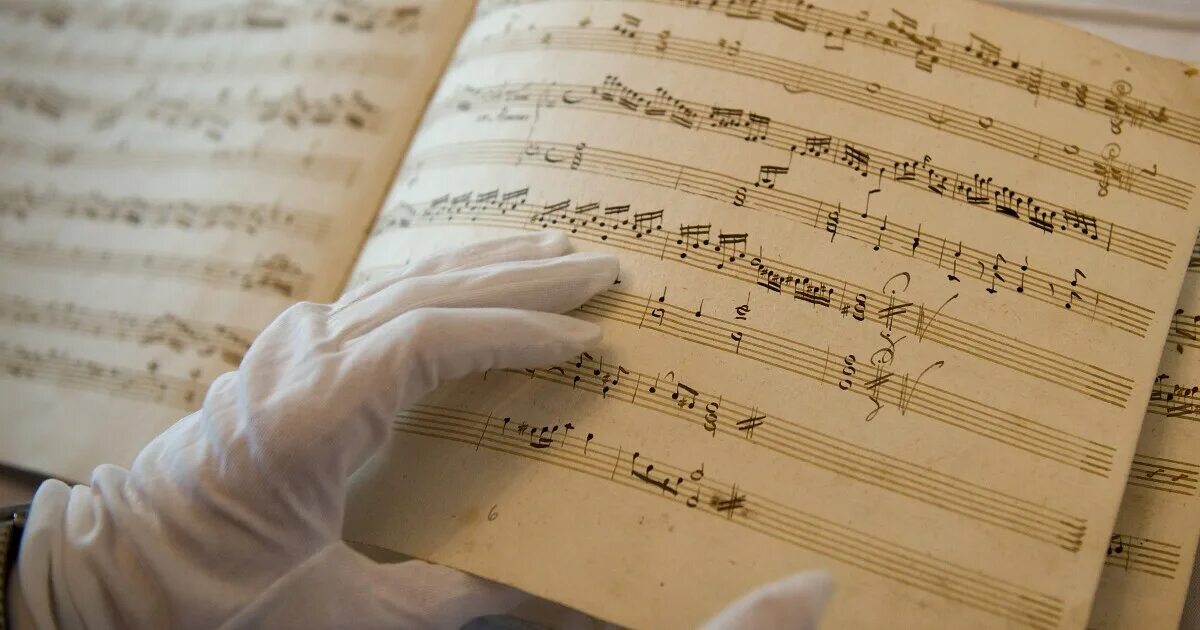 Mozart more than 600 pieces. Mozart more than 600 pieces. Mozart phata. Mozart more than 600 pieces. Ex1 put one of these verbs in each sentence ответы.