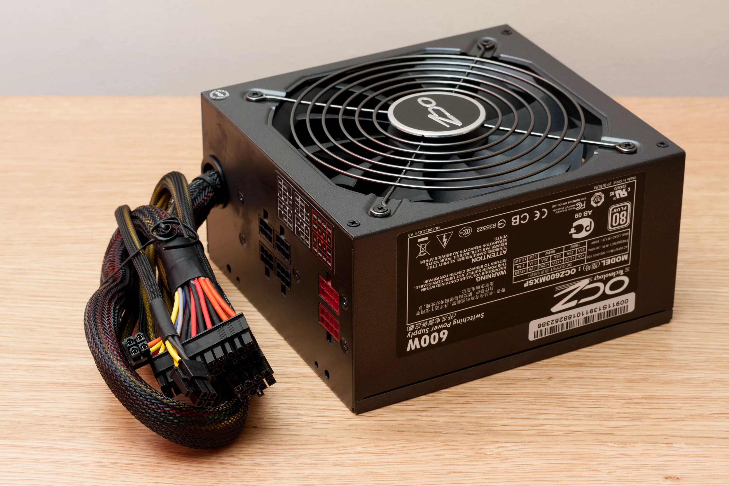 Блок питания OCZ 600w. OCZ блок питания 600. Power Supply Unit блок питания. БП OCZ 600 ватт.