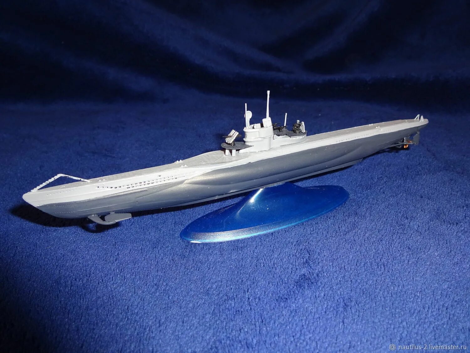 Кл пл. Макет немецкой пл u-518. Макет сувенира немецкой пл u-518. Nb5009 Bronco models Германская подводная лодка Type u-IXB. Макет сувенира заж галки немецкой пл u-518.