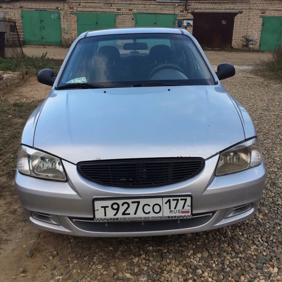 Hyundai accent решетка 2006. Решетка акцент. Решетка акцент. Решетка акцент. Кузов акцент 2.