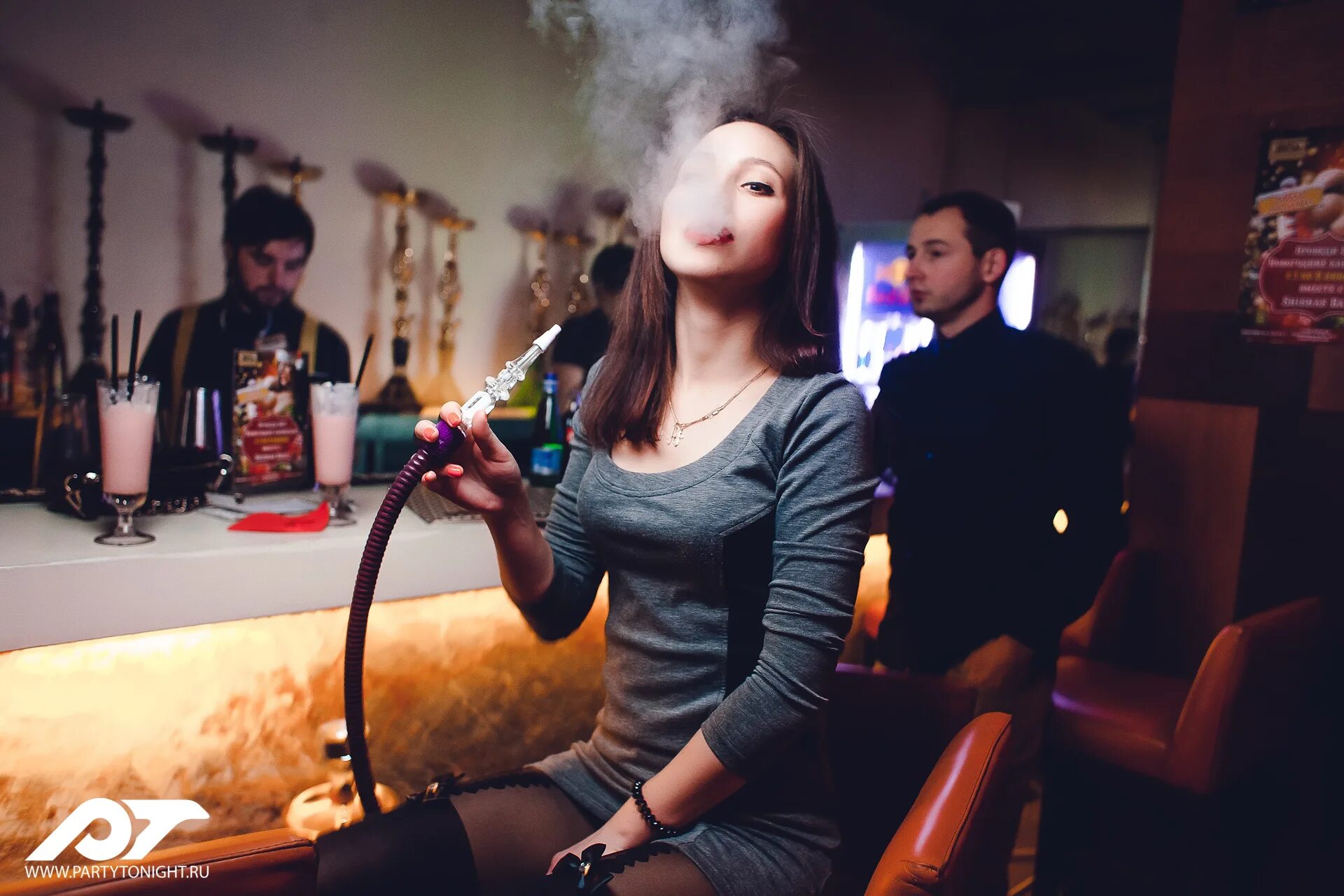 якутский кайльяный пеп. саха рэп 2008. караоке кальян бар. якутский рэп. кальян караоке.