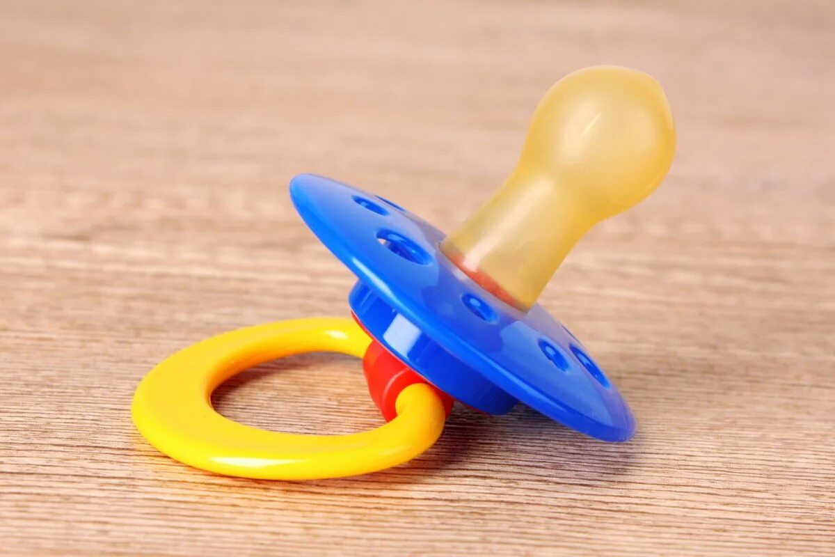 Пустышка что интернет делает с. Scf545/10 пустышка. Пустышка курносики ортодонтическая. Книга пустышка николас карр. Пустышка что интернет делает с.