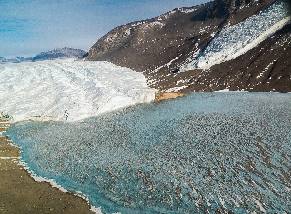 Жиргаланская долина. Грузия леса горы. Сухая долина реки. Долина мак мердо в антарктиде. Река тархата.