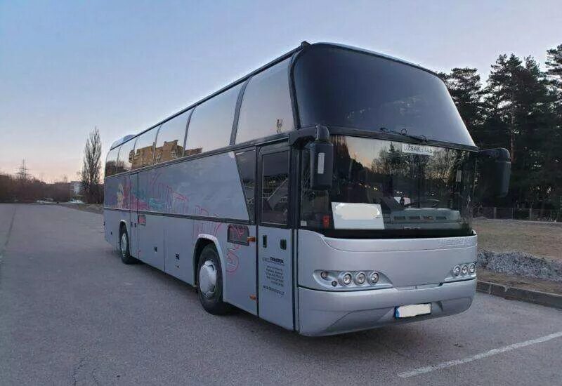 Автобусы неоплан купить авито. Neoplan 116h. Неоплан 116. Neoplan 116 автобус. Неоплан 116 3h.