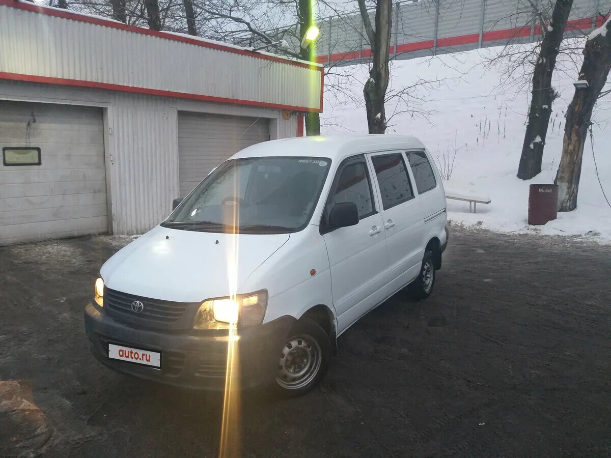 Тойота таун айс хабаровск. Toyota Town Ace 2002. Toyota Town Ace 2003. Тойота Ace Town 2003. Тойота Таун айс 2002г.