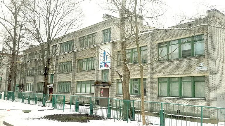 Светлановская школа. Школа 534 зябликово. Колледж технологии и сервиса комсомольск на амуре. Светлановский проспект садик. Школа 73 харьков.