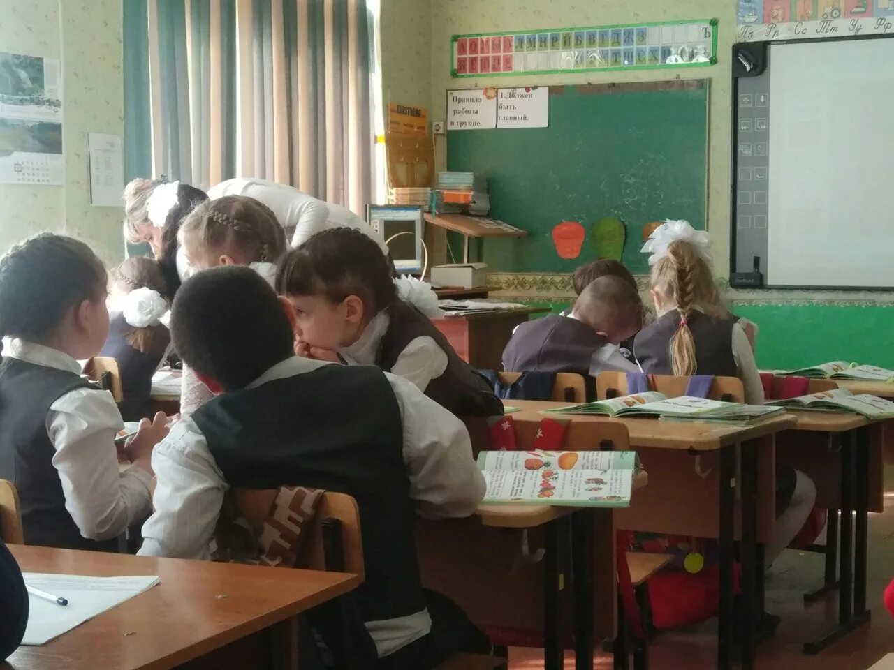 первомайская сош павловский район алтайский край. первомайская сош первомайского района тамбовской области. мбоу первомайская сош первомайского района алтайского края. зудиловская сош первомайский район алтайский. черёмное алтайский край павловский район.