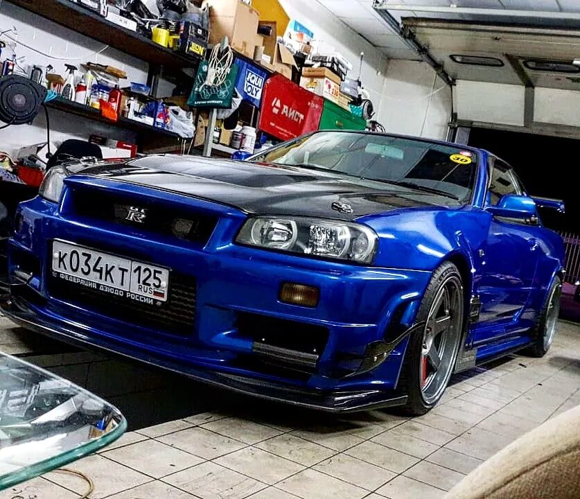 Nissan Skyline GTR r34. Nissan Skyline r34 gt-r. Nissan Skyline GTR 34. Nissan Skyline r34 GTR В России. Ниссан скайлайн 34 купить