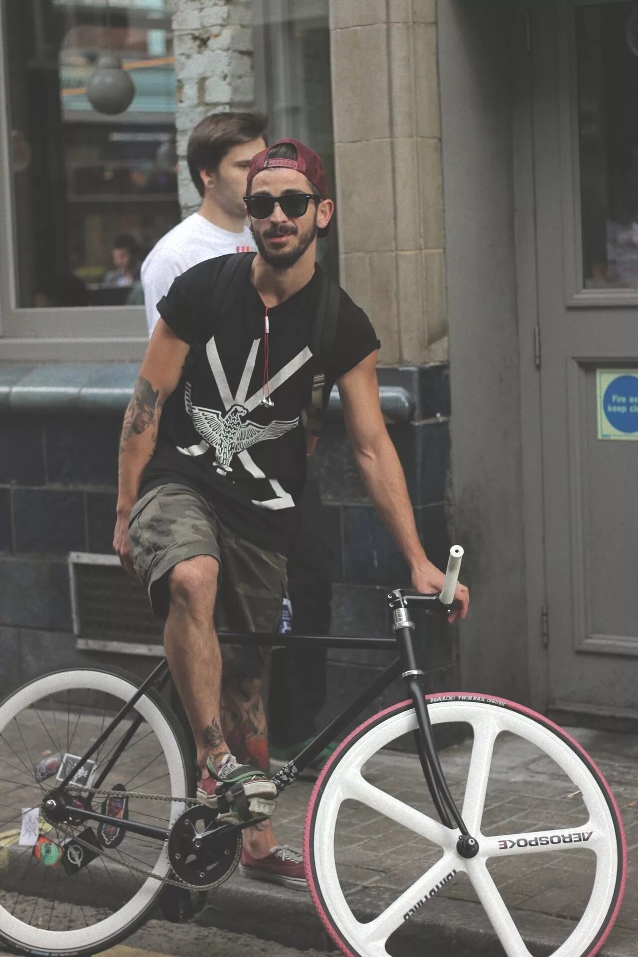 Fixed gear solid