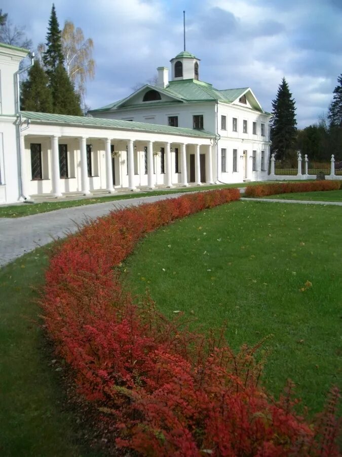 Середняково. Усадьба Лермонтова Середниково. Фирсановка усадьба Середниково. Солнечногорск усадьба Середниково. Поместье Лермонтова Середниково.