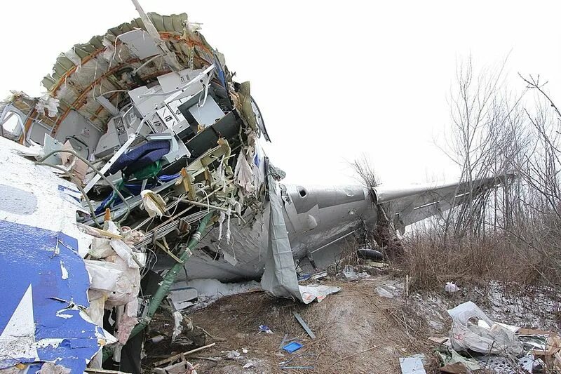 Катастрофа ту-154 в Домодедове. Ту 154м Домодедово катастрофа. Катастрофа ту-154 в Домодедово 2010.