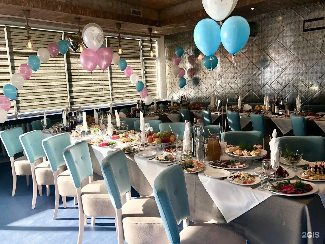 ресторан терраса строганов псков. рестораны пскова. кафе летний сад псков. золотая набережная псков ресторан русаков. рестораны пскова лучшие в центре.