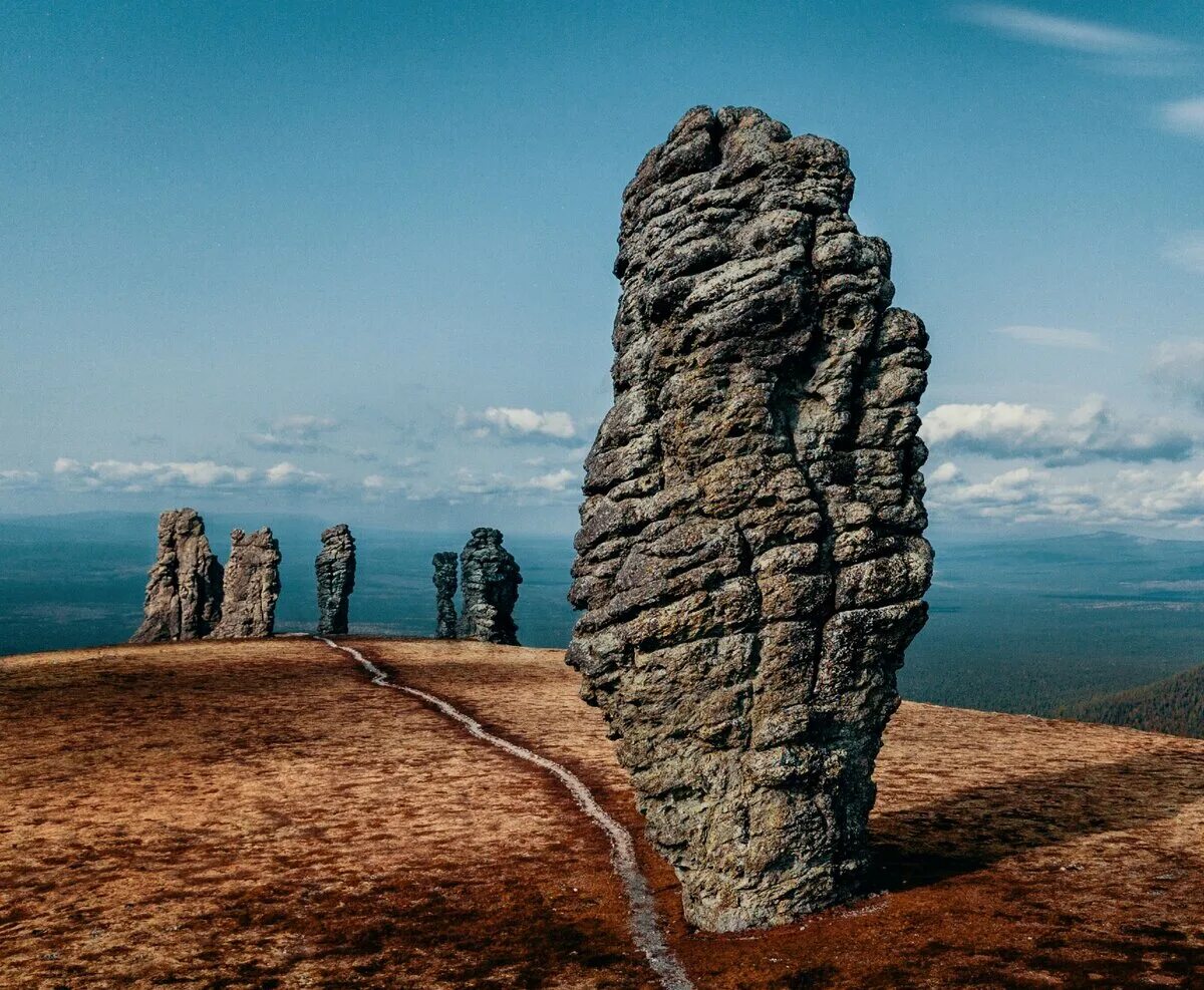 Семь великанов