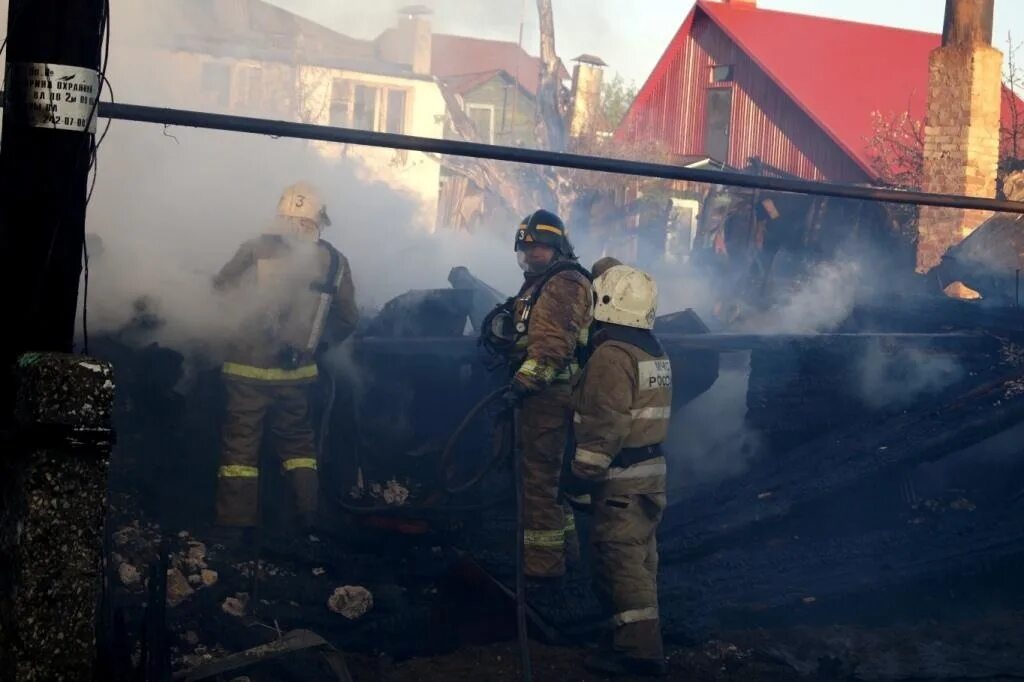 Что произошло 5 октября. Пожар в большой Черниговке. Пожары в Самарской области. МЧС село Самарское. Пожар Йошкар Ола.