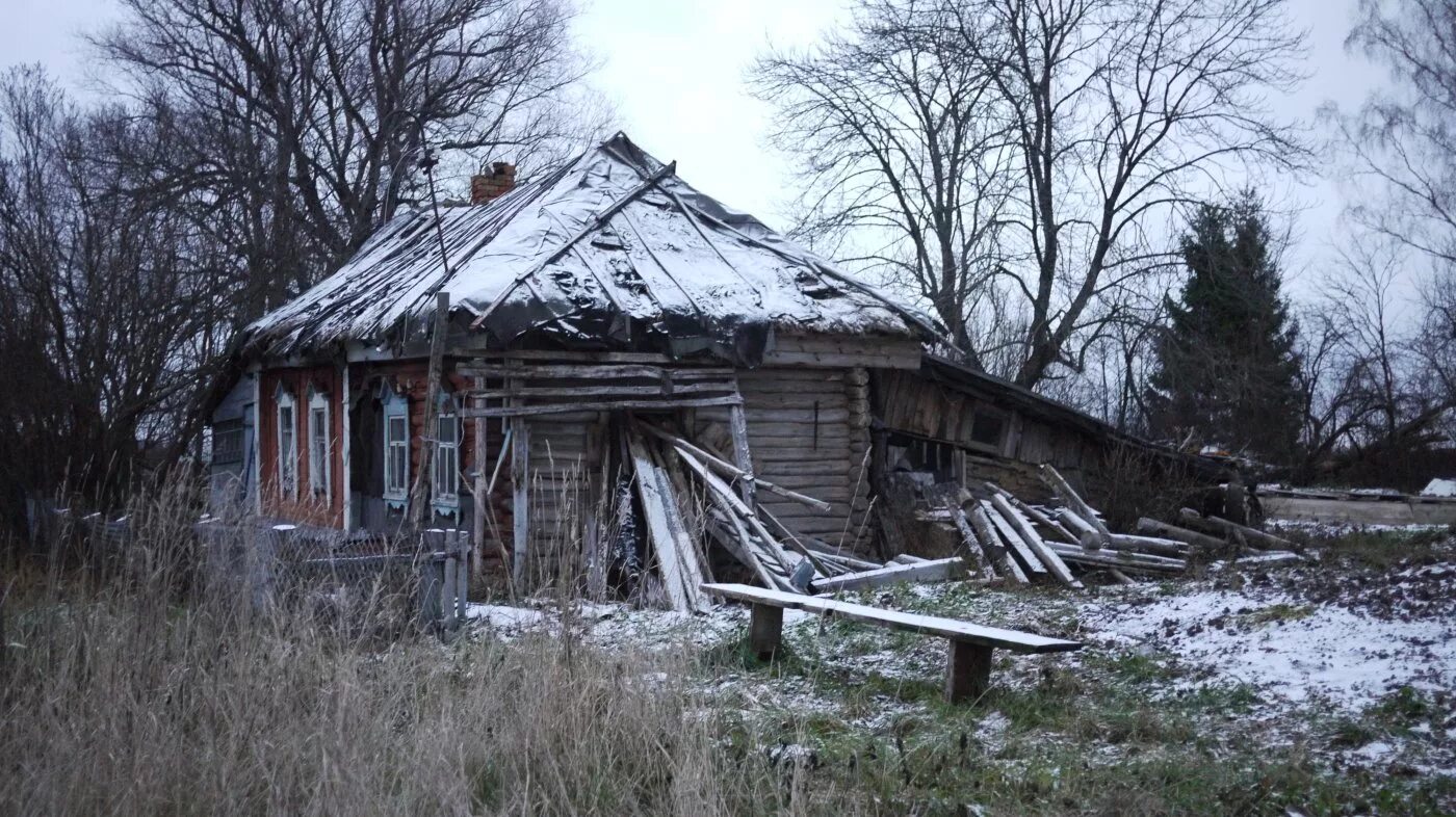 Заброшенные деревни Калужской области Дзержинского района. Заброшенные деревни Калужской области. Заброшенные деревни Калужской области Шелохи. Заброшенная деревня Азарово. Заброшенные калужские деревни