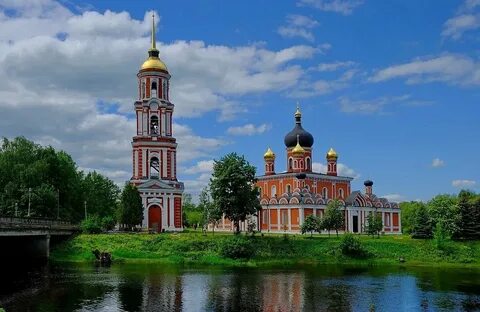 Библиотека старая русса