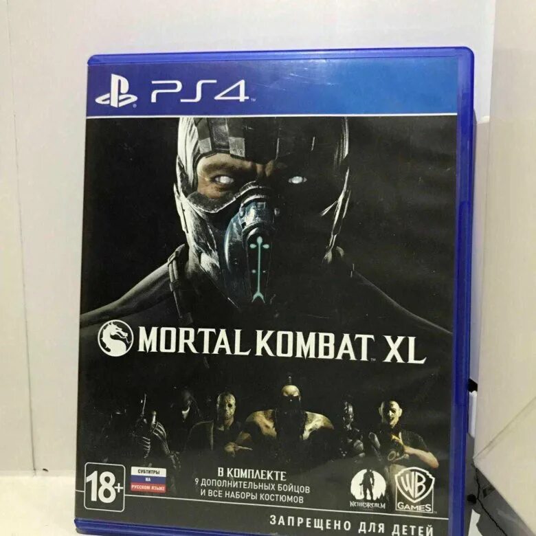 Ps xl. Диск мортал комбат XL на ps4. Диск на ПС 4 мортал комбат. Mortal Kombat XL ps4 диск. Диск мортал комбат 10 на пс4.