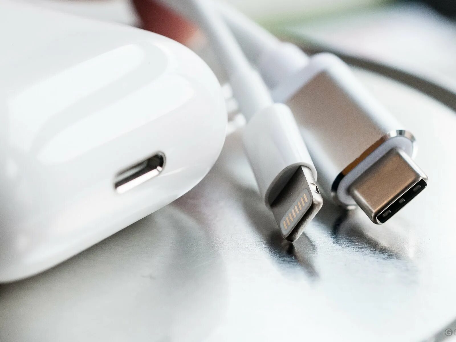 Разъем lightning type c. Apple usb-c lightning. apple usb type-c на usb-a-с. кабель apple usb type-clightning (1 м).