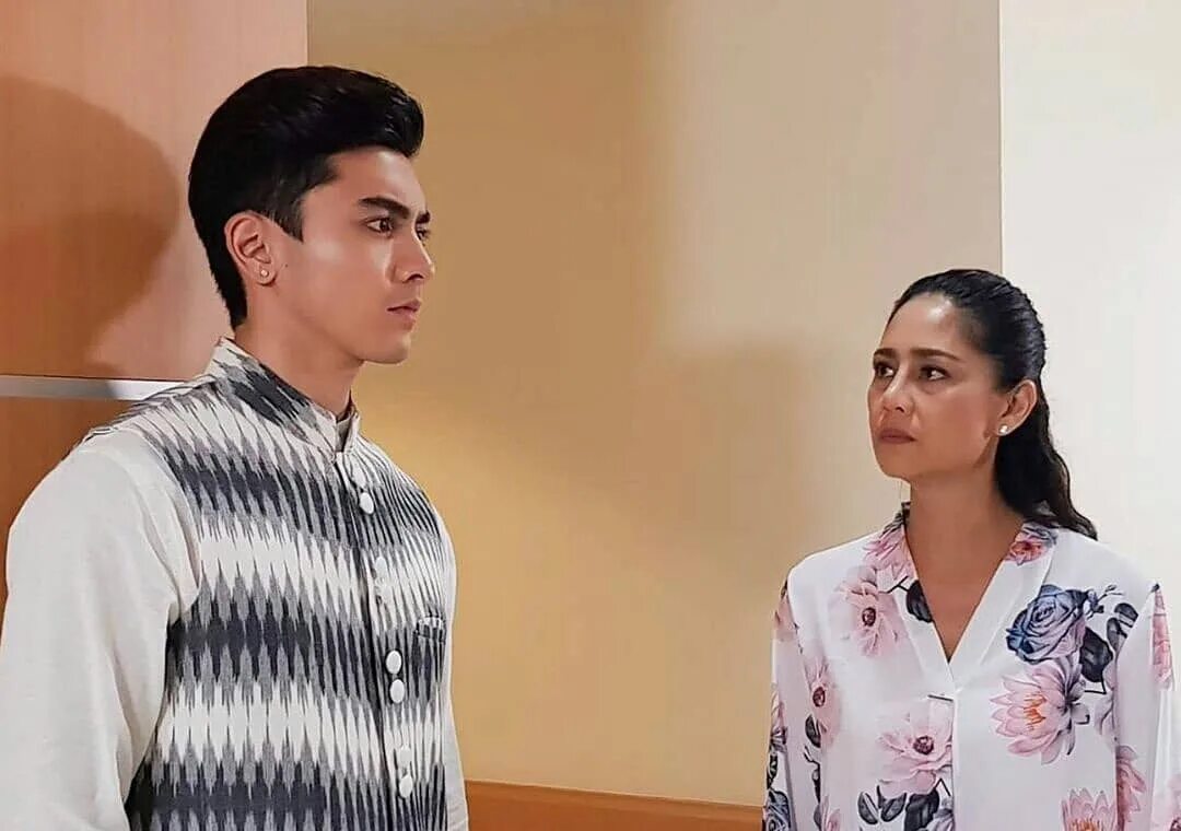 Факфа кири и дао актеры. Факфа и дао. Актер ин сарин роннакиэт. Факфа и дао. Сверкающая жемчужина дорама.