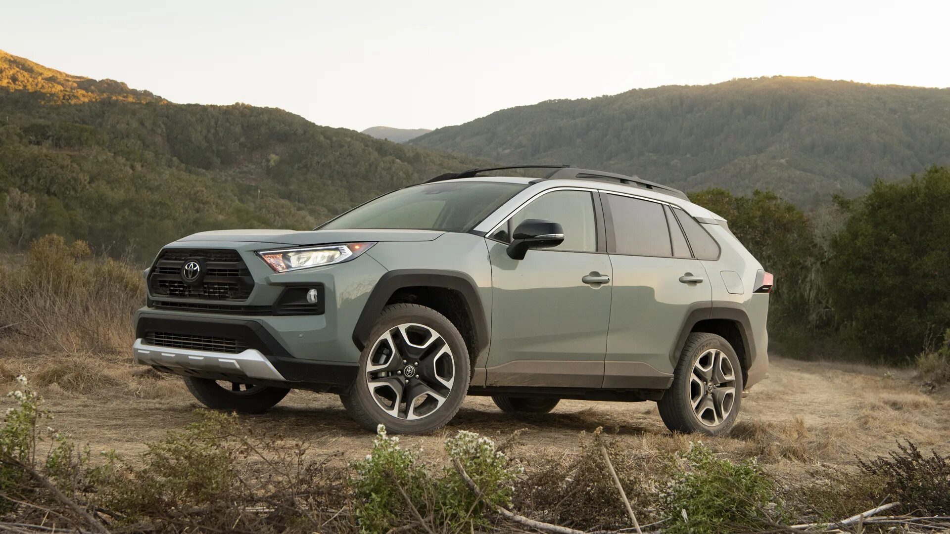 Toyota rav4 Adventure 2022. Toyota rav4 Adventure 2018. Toyota rav4 Adventure 2019. Тойота рав 4 2022. Большой рав