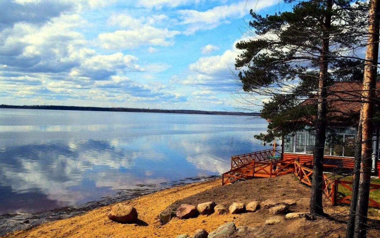 Рыбинское водохранилище снять. Коприно рыбинское водохранилище. рыбинское водохранилище бухта коприно. пляж коприно рыбинск. база коприно на рыбинском водохранилище.