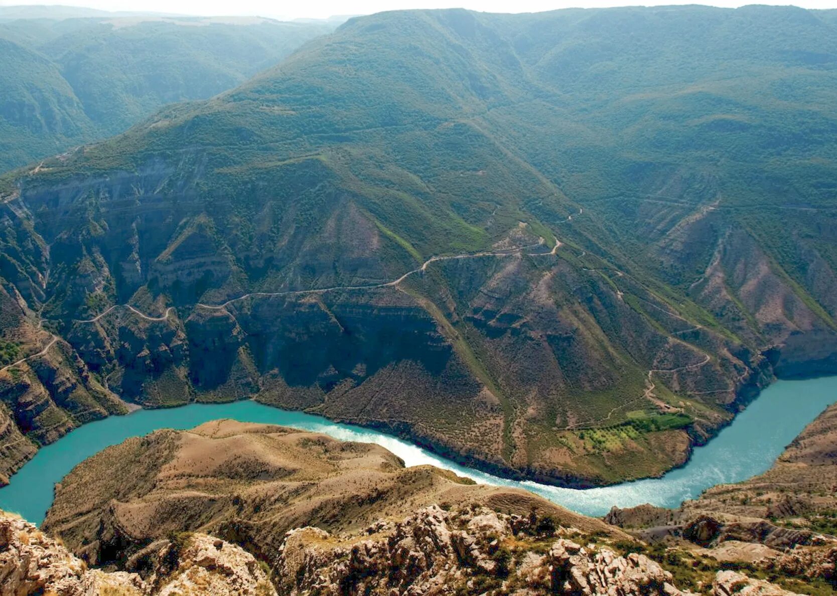 Горы Дагестана Сулакский каньон. Дербент горы Сулакский каньон. Сулакский каньон в Дагестане 2023. Сулакский каньон и Барханы. Каньон судакский