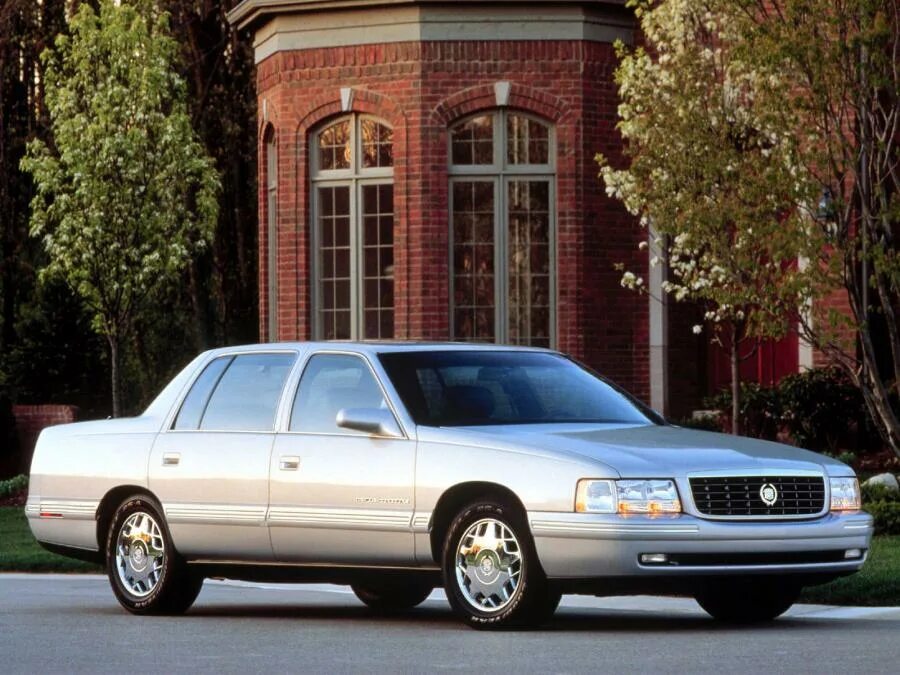 1997 year. Cadillac deville 1998 года. кадиллак седан девиль 1995. cadillac deville 1997 год. cadillac 1999.