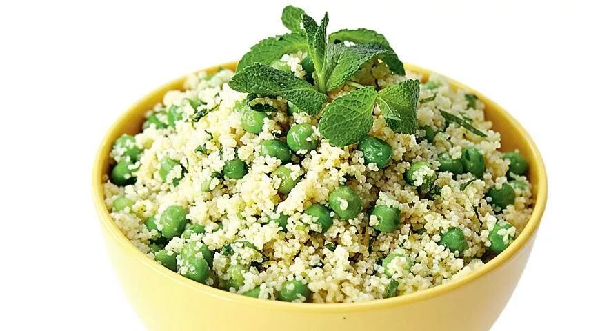 Кускус пакет. Зеленый кускус. Зеленый кускус. Кус кус с кинзой. Кускус с зеленью производители.