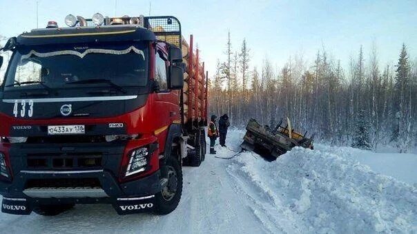 Sisu polar сортиментовоз. Пилорама усть илимск. Ивеко лесовоз 6х6. Дтп в братске с автобусом и лесовозом. Приколы про лесовозников.