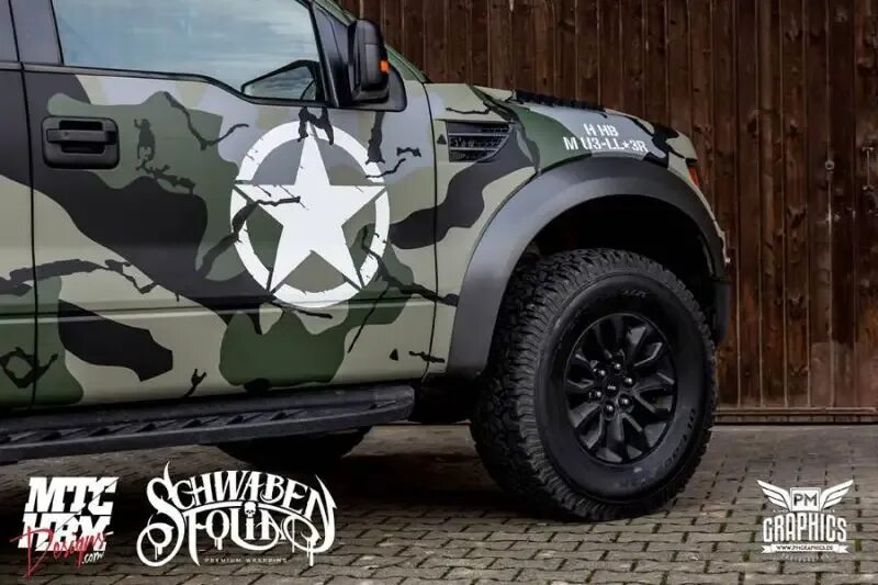 Раптор хаки. Ford f 150 в камуфляже. Ford Raptor хаки. Форд ф 150 хаки. Паджеро Раптор камуфляж.