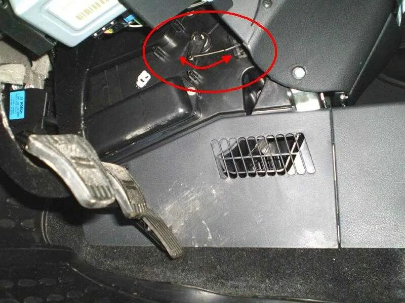 Не греет печка в машине причины. Опель вектра 2003 отопитель. Печка ваз 2106. Отопитель камаз к5. Датчик печки ваз 2114.