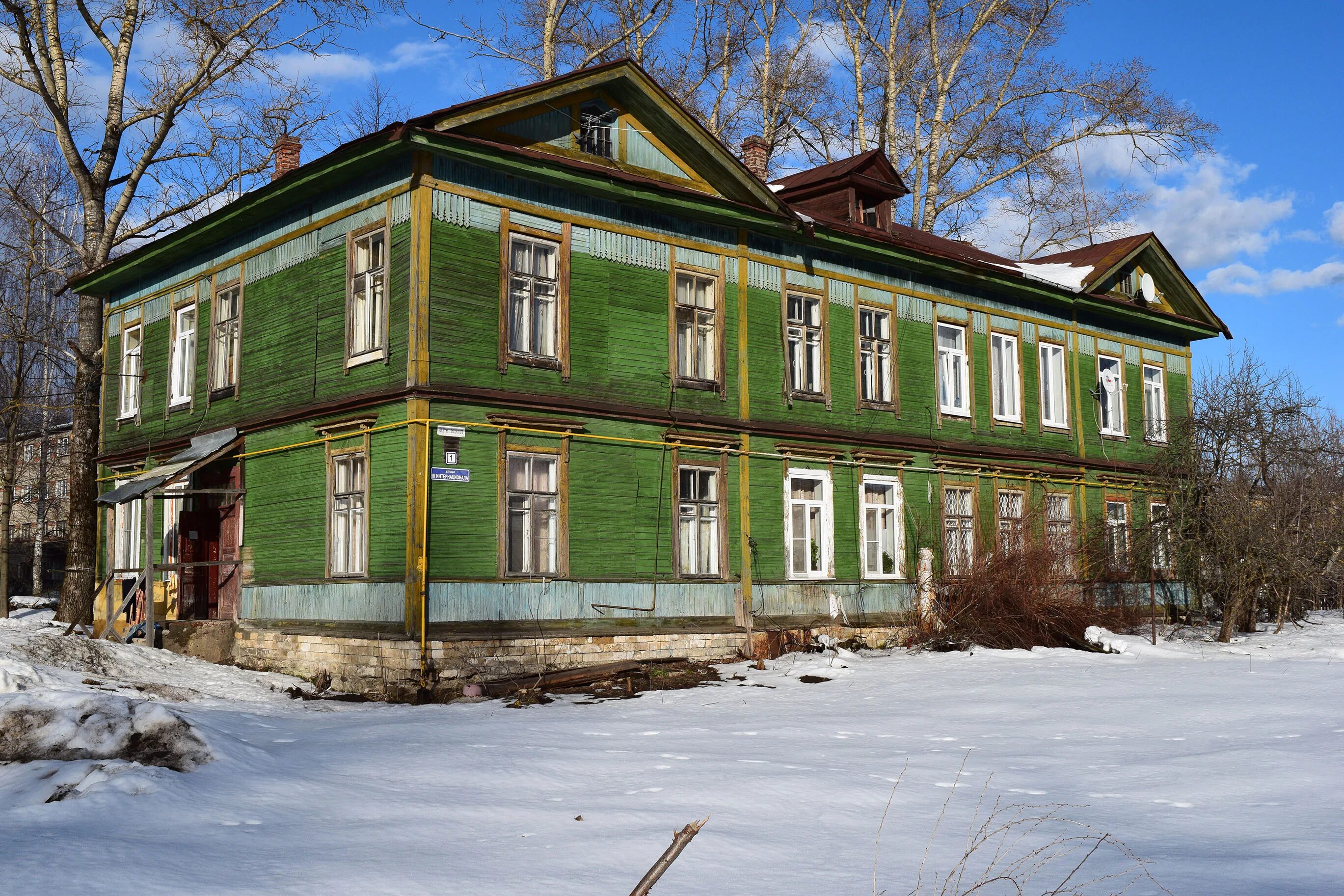 Гатчина рошаля. Усадьбы рошаль. завод рошаля гатчина. старый город рошаль. дом город рошаль фотография.