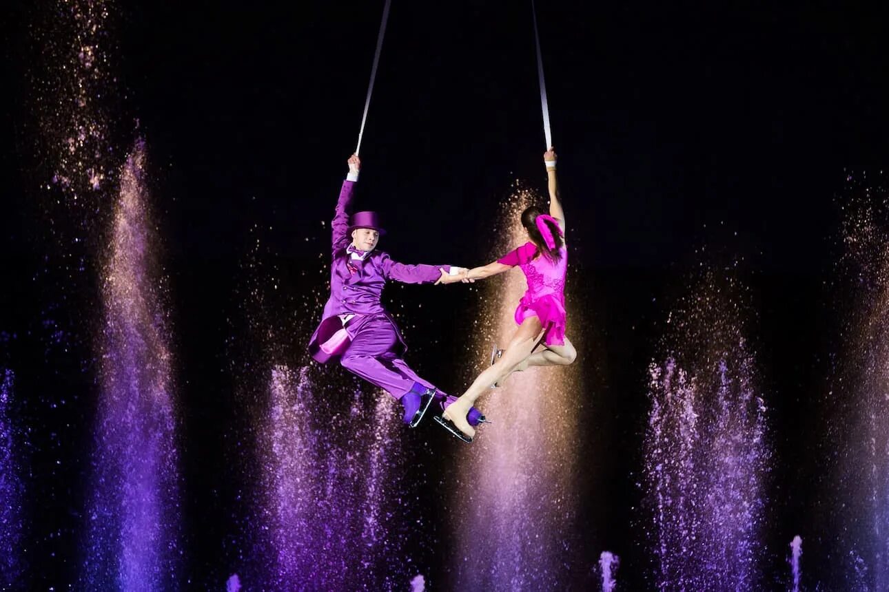 Цирк аквамарин москва. Шоу фонтанов в москве аквамарин. Цирк фонтанов аквамарин. Цирк аквамарин танцующие фонтаны. Цирк танцующих фонтанов аквамарин официальный сайт.