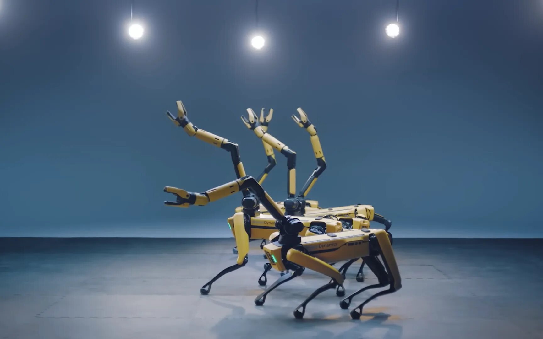 Танец роботов на играх будущего. Spot (Boston Dynamics, США). Танец робота. Робот танцует. Бостон Дайнемикс робот.