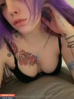 AshleyMarieeGaming aka ashleymarie aka ashleymarieeg Nude Leaks OnlyFans - ...