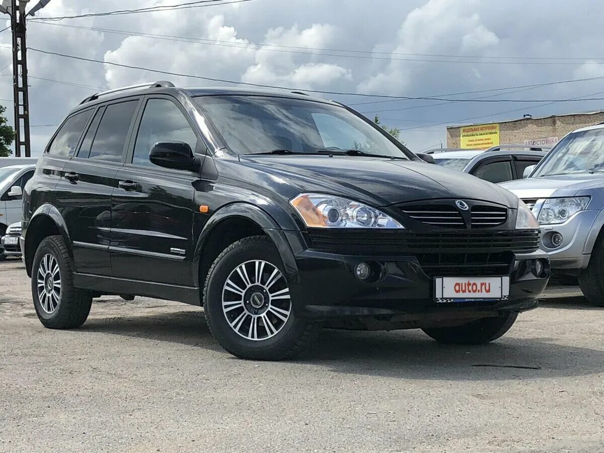 Купить кайрон в нижнем новгороде. Саньенг Кайрон черный. SSANGYONG Кайрон черный. SSANGYONG Kyron r20. Саньенг Кайрон 18.