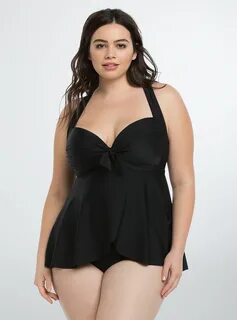 Девушки с фигурой "яблоко" 