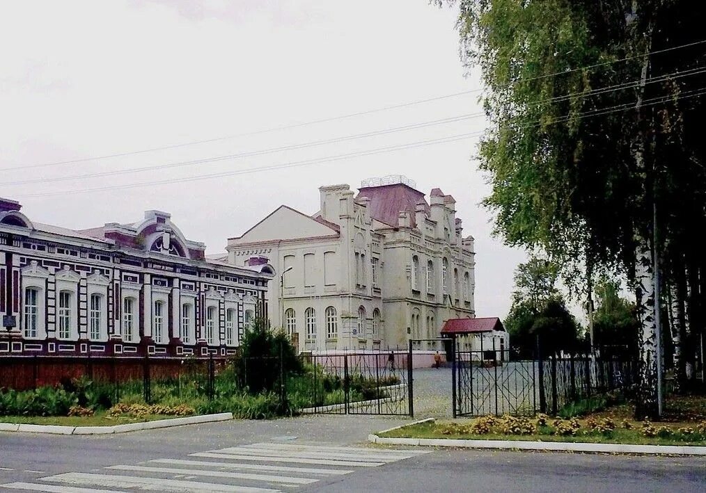 Грайворонская сош. Грайворон дк. Школа им в г шухова грайворон. Грайворонская сош. Мбоу сош с уиоп г грайворона.