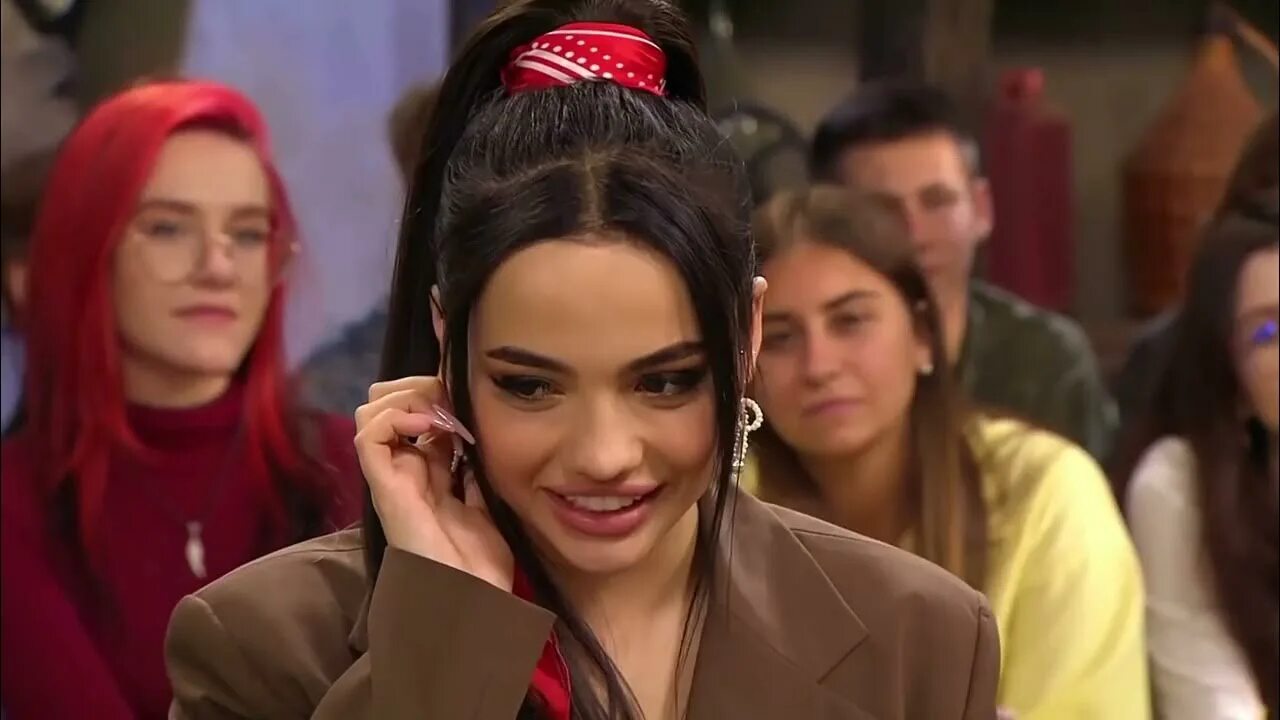 Прятки стс 6 выпуск дата. Шоу не дрогни на стс. участники шоу не дрогни на стс. ведущие стс 2025. не дрогни 1 выпуск.