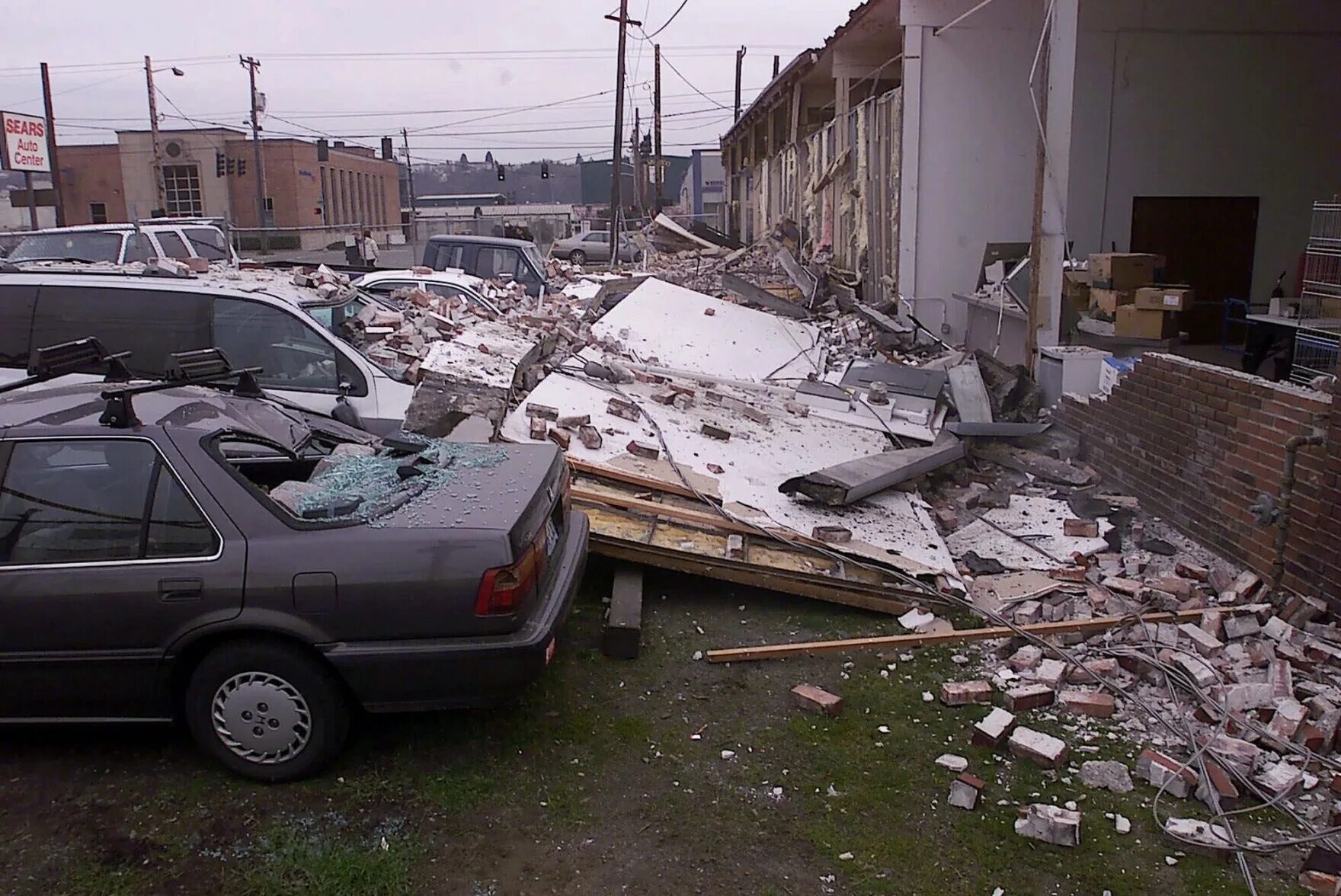 28 декабря 2001. Землетрясение Сиэтл 2001. Землетрясение в Сиэтле. Earthquake insurance.