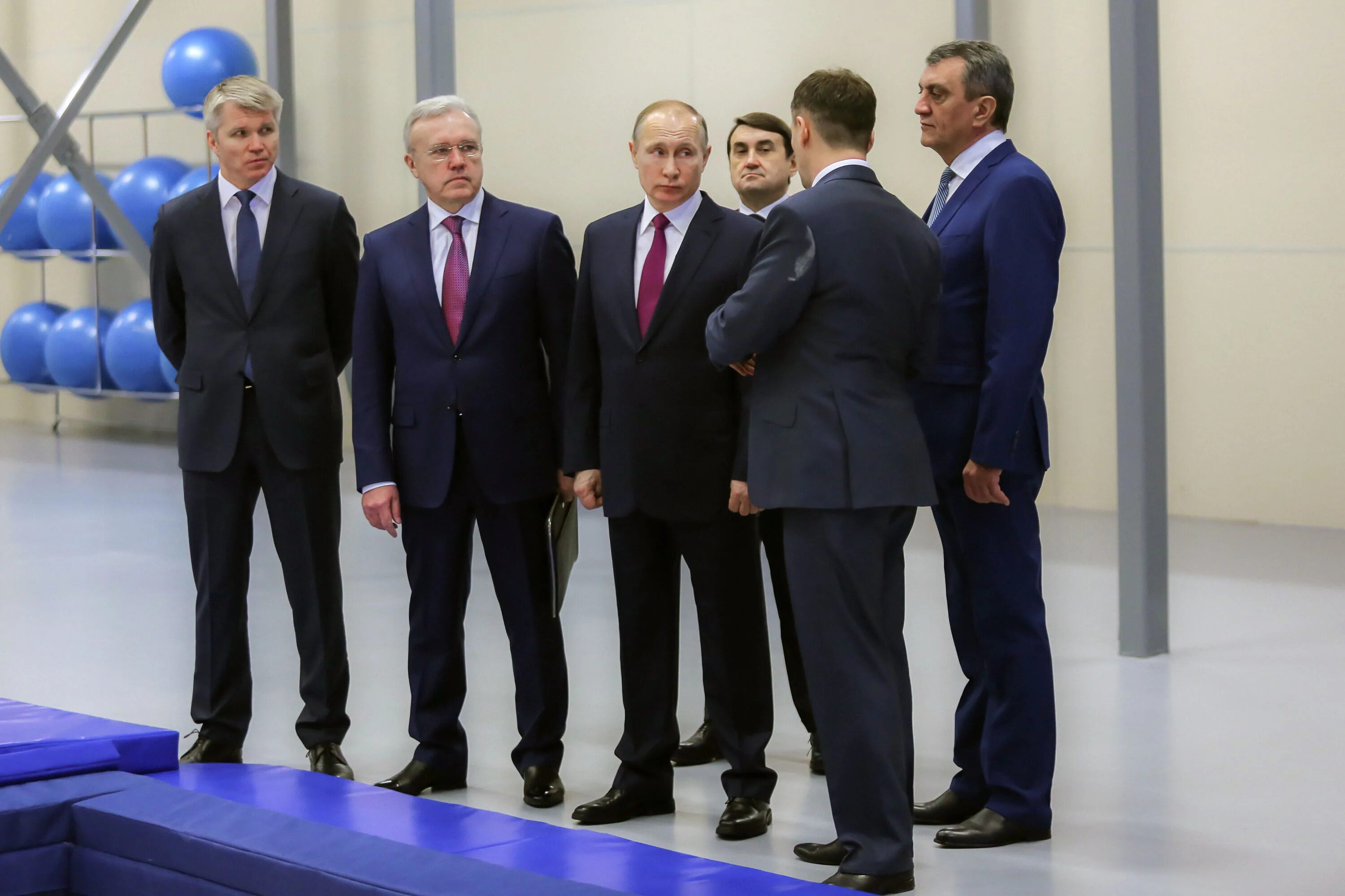 назарбаев и путин 2021. владимир путин и нурсултан назарбаев 2016. с участием официальных лиц. виттер джакипз. с участием официальных лиц.