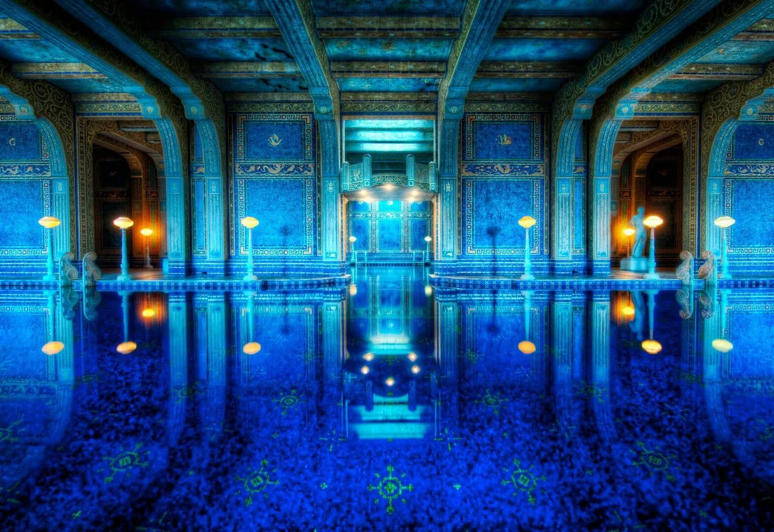 Mirror pool