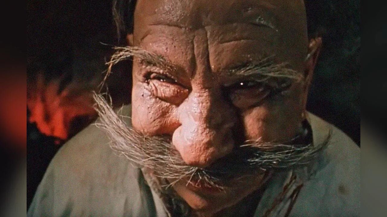 Галушки это у гоголя. Вечера на хуторе близ диканьки пацюк ест вареники. Вечера на хуторе близ диканьки фильм 1961 пацюк. Вечера на хуторе близ диканьки пузатый пацюк. Вечера на хуторе близ диканьки галушки.