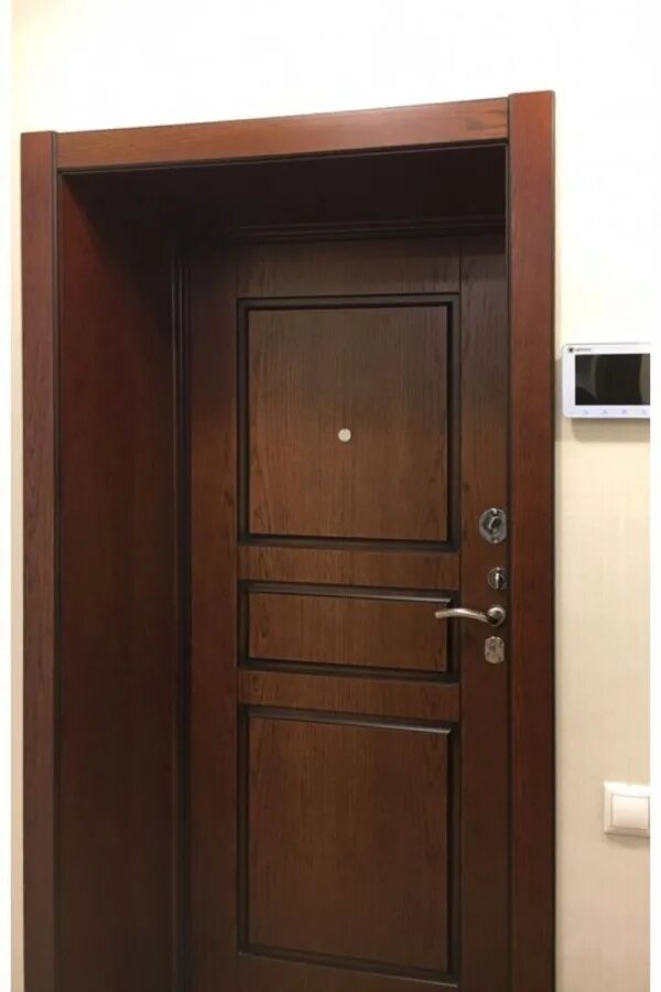 доборы на входные двери. цвет доборов входной двери. добор дверной входной 400мм. цвет доборов входной двери. откос снизу входной двери.