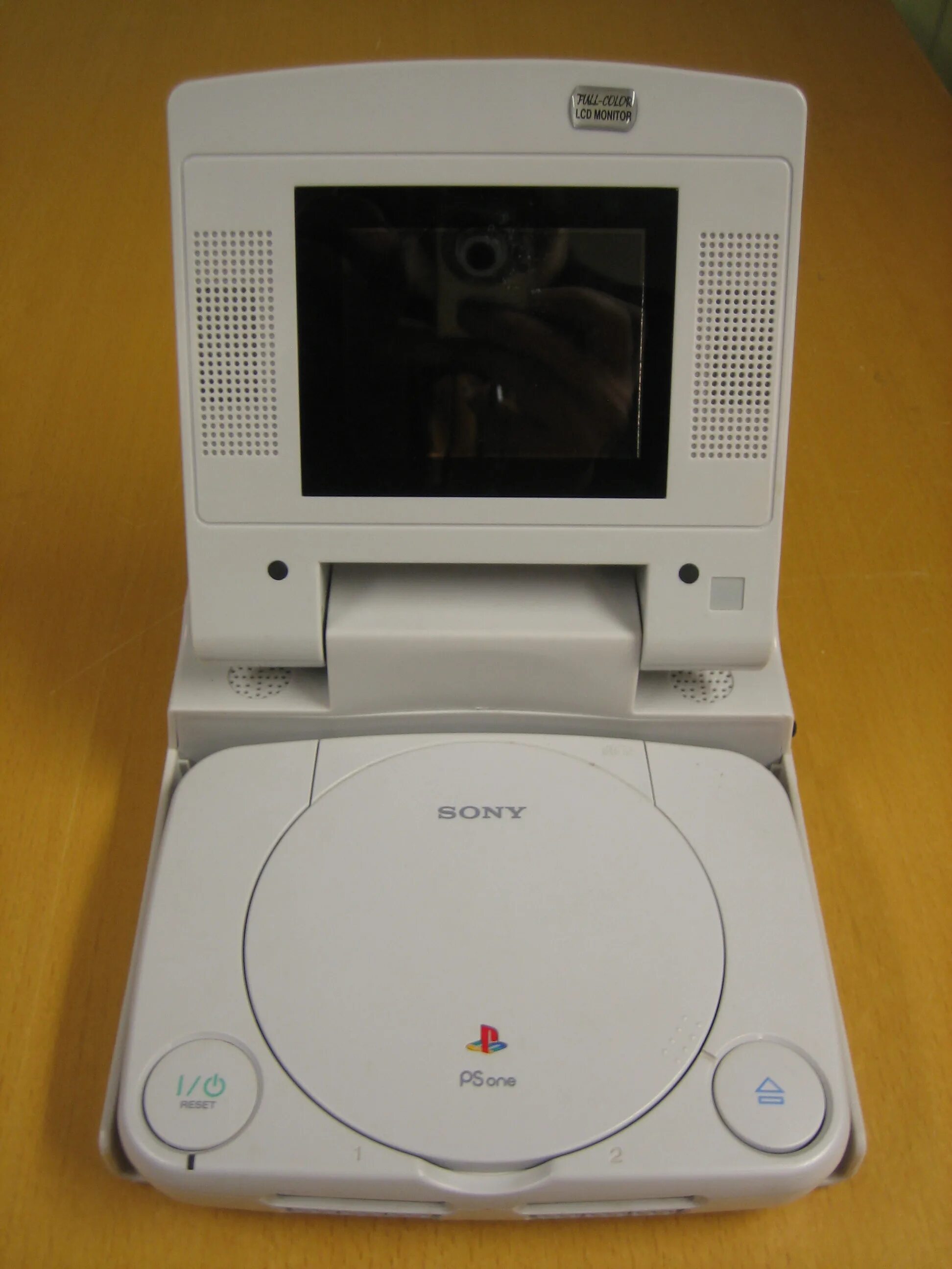 Ps1 top. Sony ps1 lcd screen. ps one lcd. sony playstation 1. сони плейстейшен 1 с экраном.